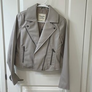 Polyester jacket